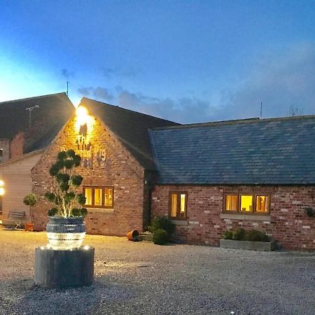 The Pig Inn Snaith Extérieur photo